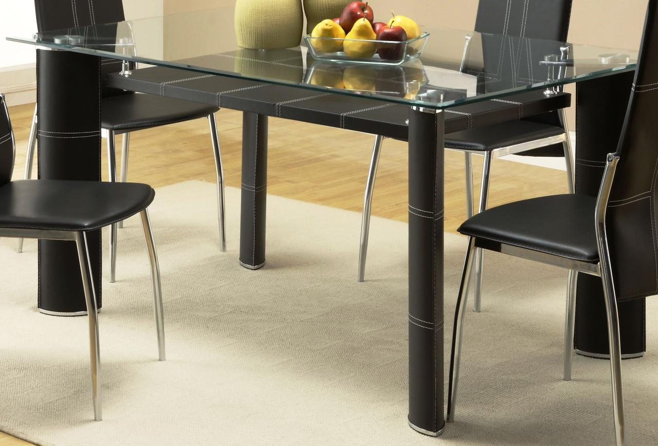 Wilner Rectangular Glass Top Dining Table from Homelegance (544560
