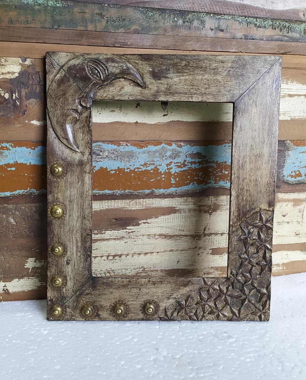 Crafting Memories: The Allure of Unique Wood Picture Frames